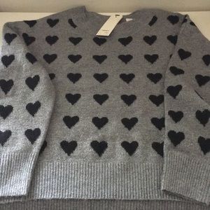 Levi’s Silver and Black Heart Sweater Size L